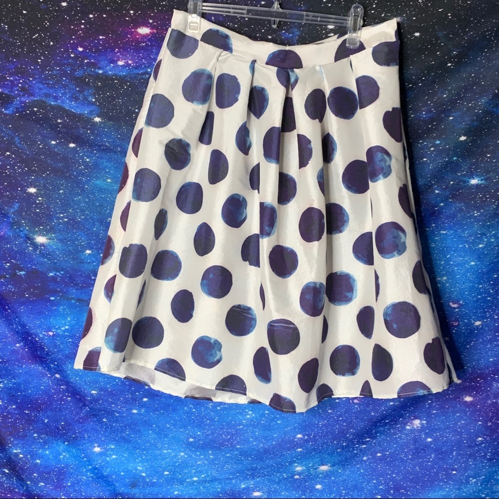 Touch Me- Blue Dot White Skirt size 1x